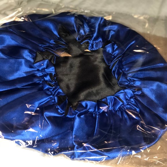 Bonnets - Picture 1 of 16